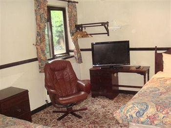 Foxwood Guest House Robin Hood Eksteriør bilde