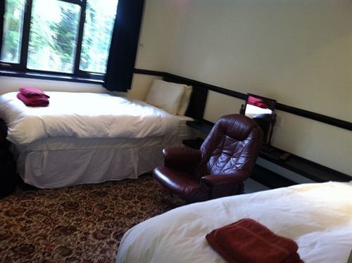 Foxwood Guest House Robin Hood Eksteriør bilde